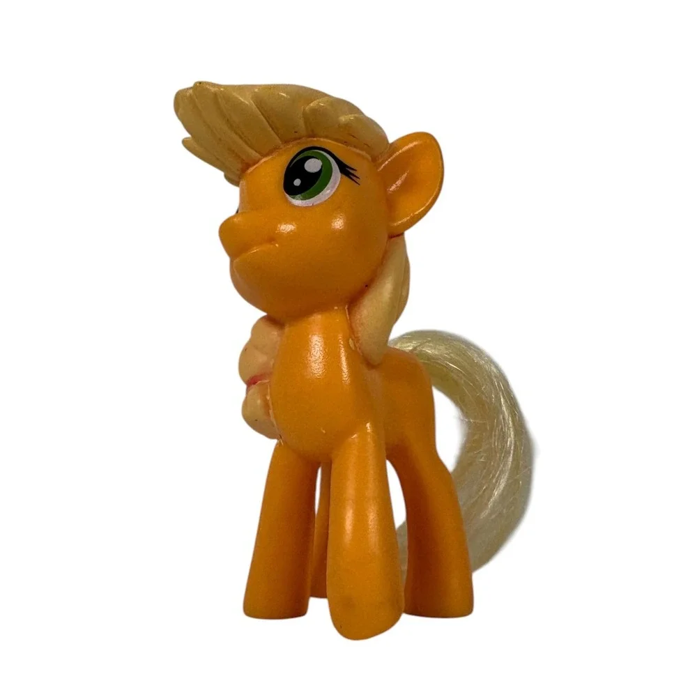 Hasbro My Little Pony Kids 3in Orange Excellent Applejack Figure Brushable Tail
